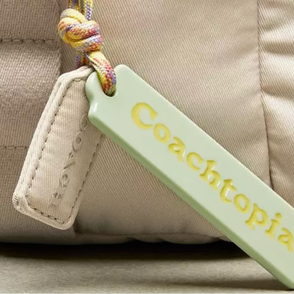 Coach white/beige coachtopia backpack new with tags - Picture 2 of 4